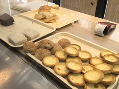 -笔架山食堂