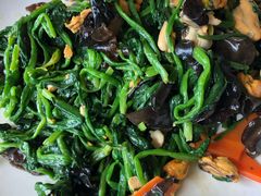 -抹直口特色菜馆(一店)