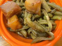 豆角土炖豆-谭家大米饭坛焖肉(长春大街店)