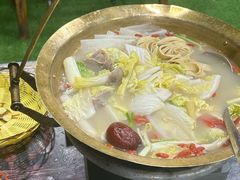 -江湖亮亮蒸虾大排档烤全羊清真(武汉总店)