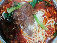 牛肉面-老王鸡杂面