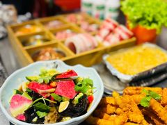 -马路牙子烧烤音乐酒馆(望京店)