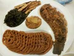 -闫府私房菜(经四路万达店)