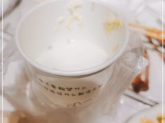 -清真老马家国华牛奶鸡蛋醪糟(正宁路店)