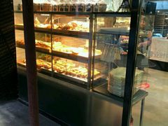 面包甜点陈列柜-可颂坊(凉城店)