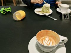 -明谦·Coffee&Cocktail Bar(美您公园店)
