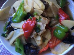 -天乐农家鱼头王(天目湖店)