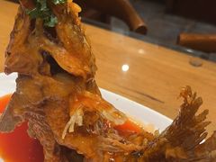 -泉畔人家·老济南经典鲁菜(大明湖店)