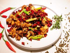 歌乐山辣子鸡-食客堂麻婆豆腐专门店