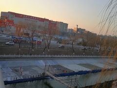 -燕莎友谊商城(金源店)