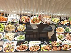 -壹阁胡羊焖饼(特色小吃街店)