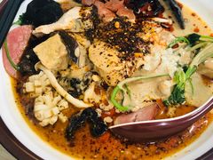 -菲哥麻辣烫(贵山小区店)