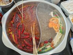 麻辣鸳鸯锅-来涮蜀鲜货火锅串串香(菜市口店)