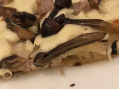 -卡佩罗意大利餐厅及酒吧Al Cappello Trattoria