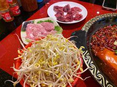 豆芽-重庆三峡火锅城(梅林店)
