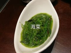 -方国老头包子·39年威海本地老字号•小船海鲜疙瘩汤