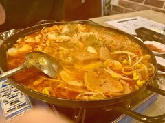 部队火锅-郑阿姨的家·이모네·韩料&烤肉(武川路店)
