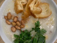荔湾艇仔粥-点都德(海岸城店)