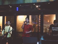 门面-bluefrog蓝蛙(水游城店)