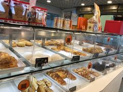 面包甜点陈列柜-BreadTalk面包新语(长寿路地铁站店)