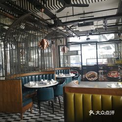 蒋先森人均_中国人均寿命变化图