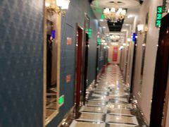 -唱吧麦颂KTV(松江五龙商业广场店)