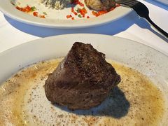 -茹丝葵经典牛排馆(上海外滩店)