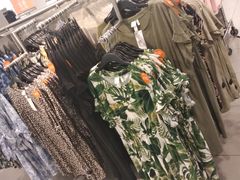 -H&M(华润万象城店)