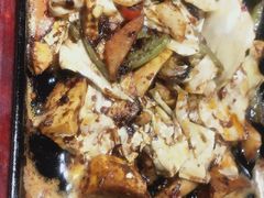 -杨家崴子碳缸烧烤(东三马路店)
