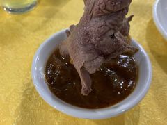 牛花边-五洞培记山庄·鲜牛肉火锅