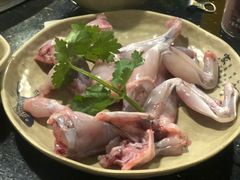 -洞亭火锅(防空洞总店)