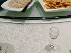 -安徽饭店·白鹭阁自助餐厅(梅山路店)