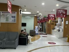 -雅悦齿科(顾村公园店)