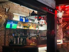-鹿萤季·营地小馆(皇后公园店)