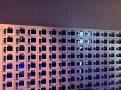 -涨巢·潮玩水疗局