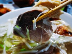 -金卯白肉罩火烧