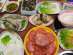 -四囍码头海鲜烧烤自助火锅(外滩南京东路悦荟广场店)