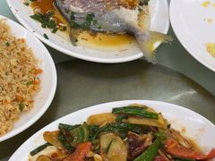 -红月湾海鲜饭店•沙滩海景(双月湾店)