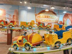 -卡通尼乐园(五彩世界店)