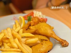 -Lia Cafe Bar Restaurant松山咖啡屋