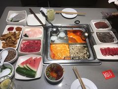 -海底捞火锅(金山百联店)