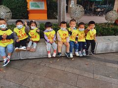 -好奇星国际托育(金地自在城校区)