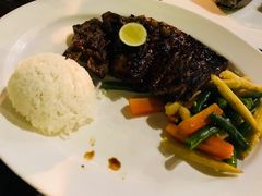 -Pundi Pundi Restaurant