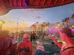 -FINNS Beach Club
