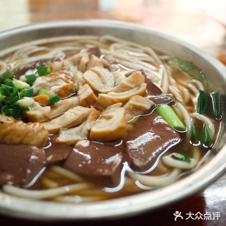 藏匿于西城路小巷的传统猪脏粉老味道