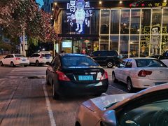 -喝丢一只鞋辣炒海鲜小烧烤(三八广场店)
