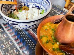 -蜗牛小馆醉乡民谣云南菜(惠新西里店)