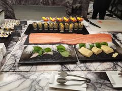 -上海漕河泾万丽酒店