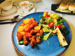 鲜菠萝咕噜肉-翠园(广州太古汇店)