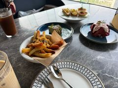 -Hi City·城市之巅